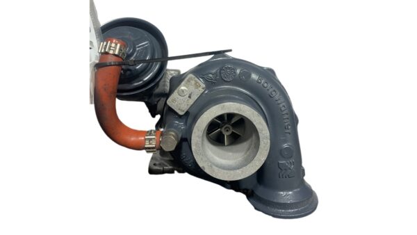Turbo Massey Ferguson tug Fendt DEUTZ F339202090180